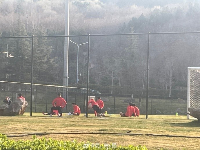 连续客场!博主:成都蓉城已抵达济南备战,周三将客战泰山队